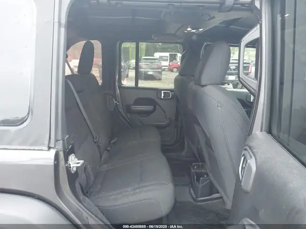 1C4HJXDG0MW532061 2021 JEEP WRANGLER - Image 8