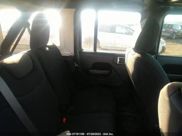 1C4HJXDG2JW250600 2018 JEEP WRANGLER - Image 8