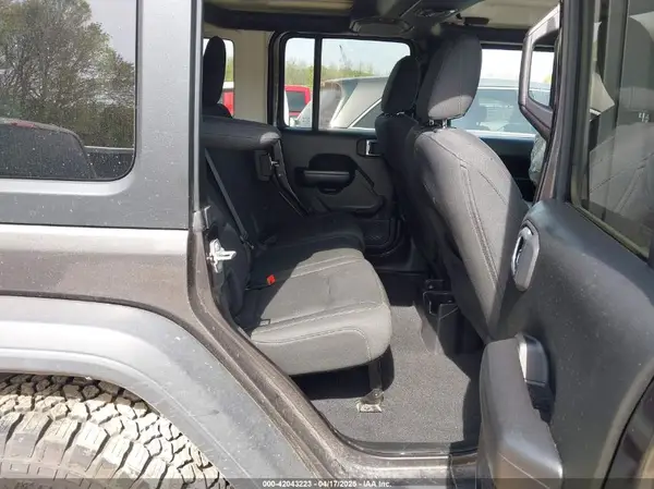 1C4HJXDG2KW516571 2019 JEEP WRANGLER - Image 8