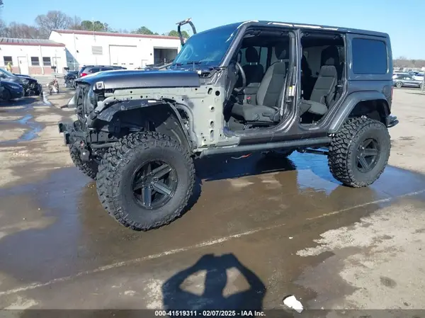 1C4HJXDG2KW612913 2019 JEEP WRANGLER - Image 2