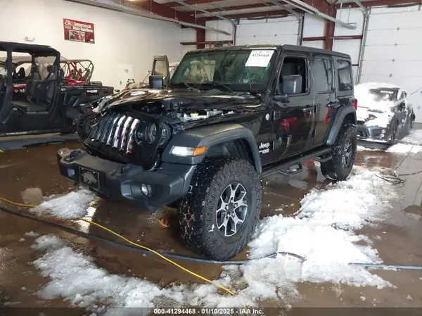 1C4HJXDG3JW274985 2018 JEEP WRANGLER - Image 2