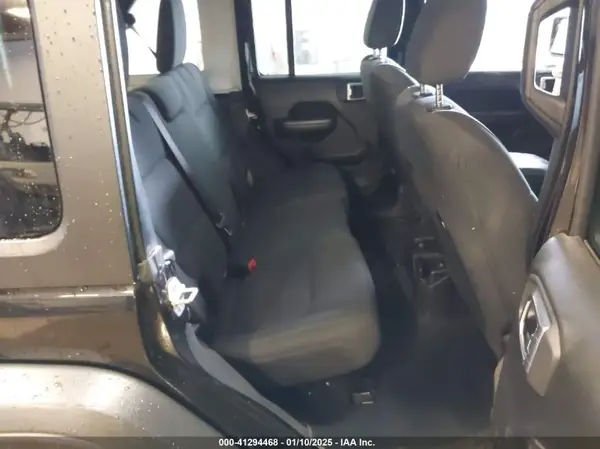 1C4HJXDG3JW274985 2018 JEEP WRANGLER - Image 8