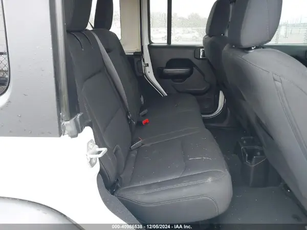 1C4HJXDG3KW528647 2019 JEEP WRANGLER - Image 8