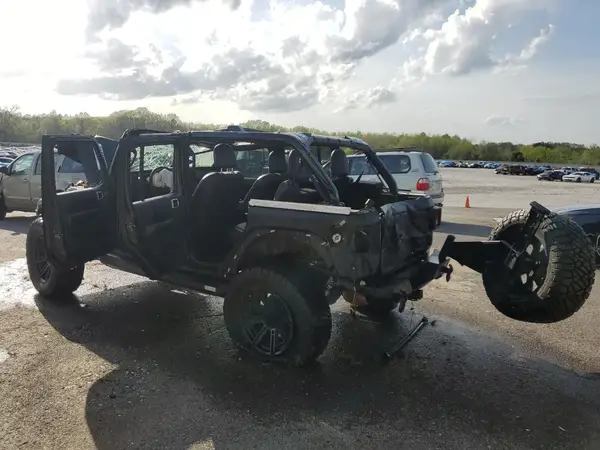 1C4HJXDG3LW333066 2020 JEEP WRANGLER - Image 2