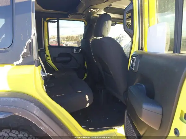 1C4HJXDG3PW574552 2023 JEEP WRANGLER - Image 8
