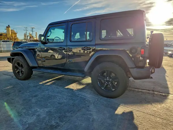 1C4HJXDG3PW582084 2023 JEEP WRANGLER - Image 2