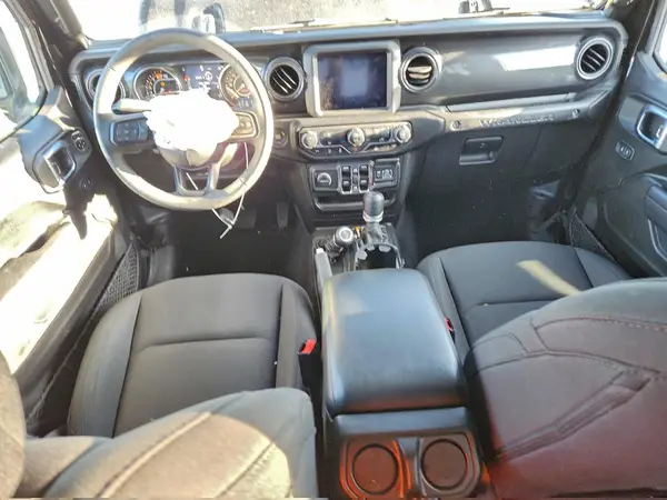 1C4HJXDG3PW582084 2023 JEEP WRANGLER - Image 8