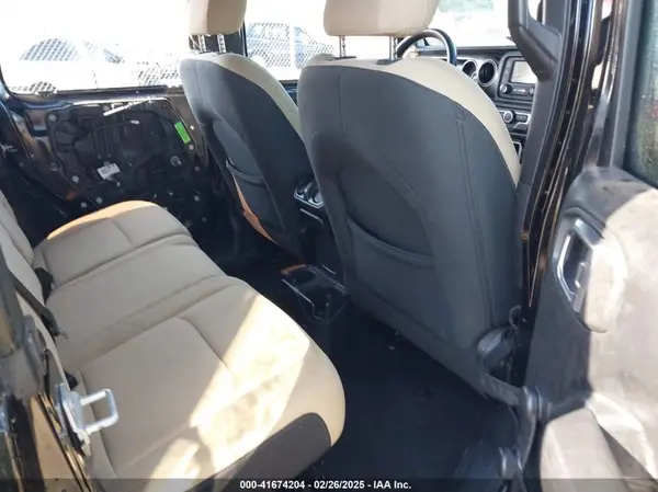 1C4HJXDG4JW150840 2018 JEEP WRANGLER - Image 8