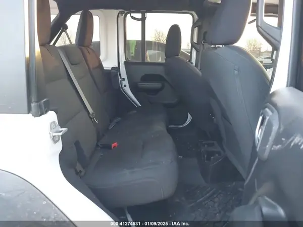 1C4HJXDG4LW316857 2020 JEEP WRANGLER - Image 8