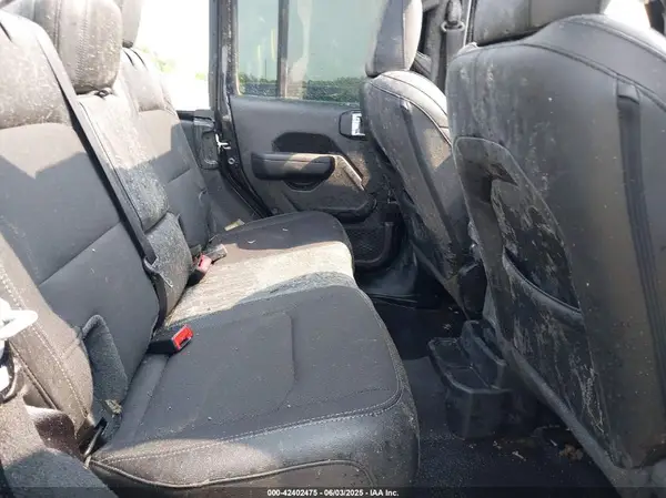 1C4HJXDG4PW582286 2023 JEEP WRANGLER - Image 8