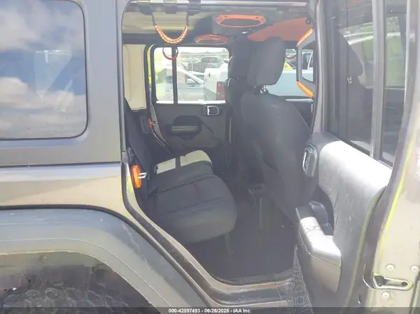 1C4HJXDG5JW107866 2018 JEEP WRANGLER - Image 8