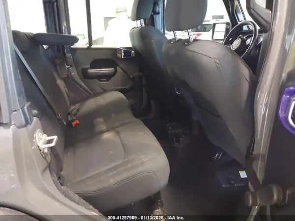 1C4HJXDG5JW321871 2018 JEEP WRANGLER - Image 8