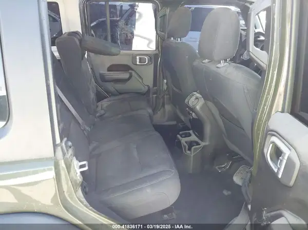 1C4HJXDG5NW113205 2022 JEEP WRANGLER - Image 8