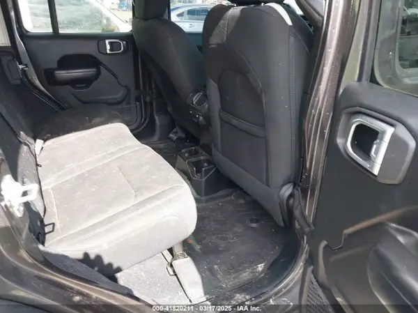 1C4HJXDG6KW538685 2019 JEEP WRANGLER - Image 8