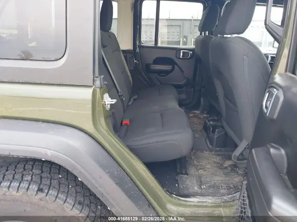 1C4HJXDG6MW743152 2021 JEEP WRANGLER - Image 8