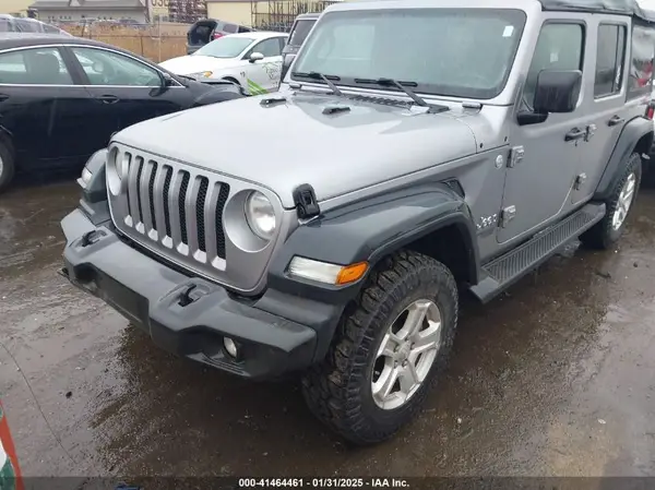1C4HJXDG7JW136267 2018 JEEP WRANGLER - Image 2