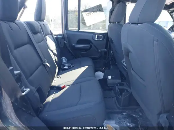 1C4HJXDG7KW572294 2019 JEEP WRANGLER - Image 8