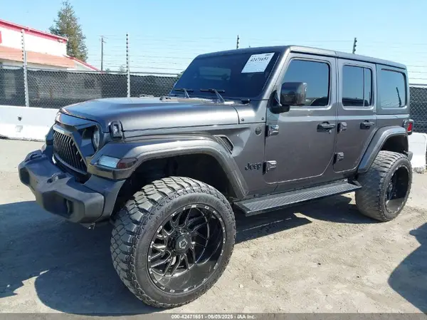 1C4HJXDG7MW576798 2021 JEEP WRANGLER - Image 2