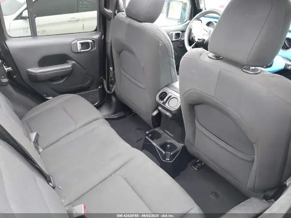 1C4HJXDG8JW105612 2018 JEEP WRANGLER - Image 8