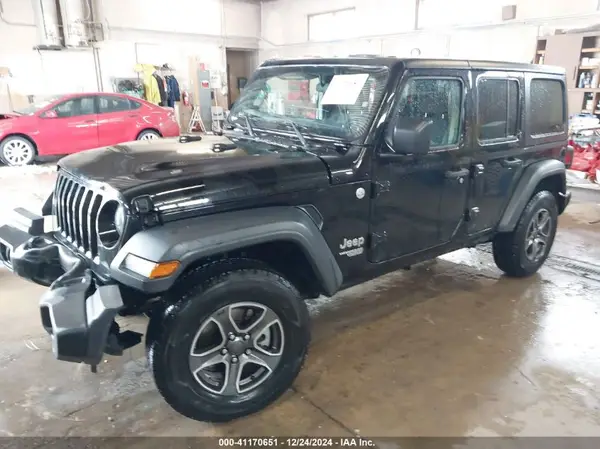 1C4HJXDG8JW182142 2018 JEEP WRANGLER - Image 2