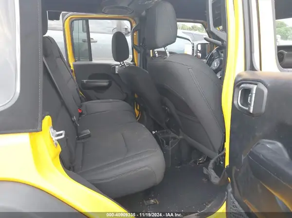 1C4HJXDG8LW215899 2020 JEEP WRANGLER - Image 8