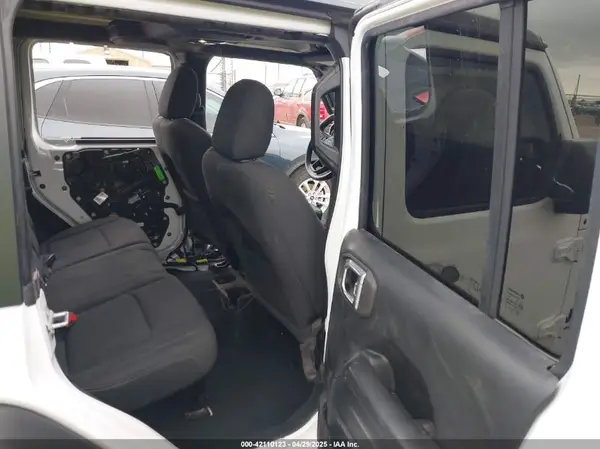 1C4HJXDG8MW509322 2021 JEEP WRANGLER - Image 8