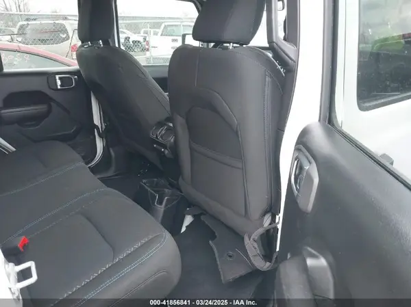 1C4HJXDG8MW596171 2021 JEEP WRANGLER - Image 8
