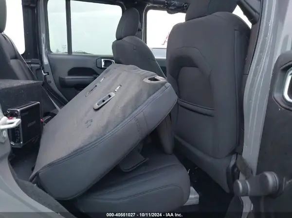 1C4HJXDG8PW594540 2023 JEEP WRANGLER - Image 8