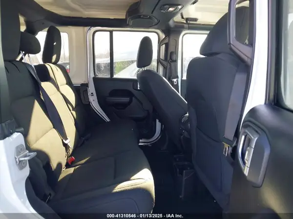 1C4HJXDG9JW223555 2018 JEEP WRANGLER - Image 8