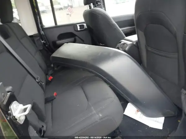 1C4HJXDG9JW281343 2018 JEEP WRANGLER - Image 8