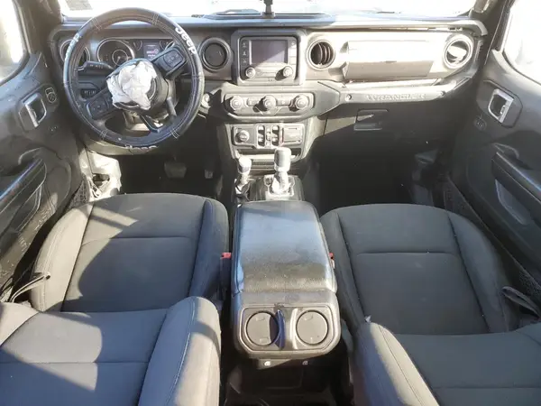 1C4HJXDG9KW555447 2019 JEEP WRANGLER - Image 8