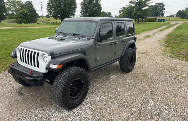 1C4HJXDG9KW569235 2019 JEEP WRANGLER - Image 2