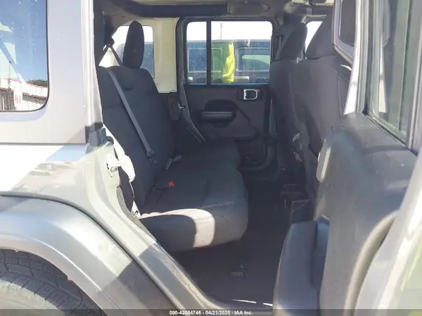 1C4HJXDGXJW280475 2018 JEEP WRANGLER - Image 8