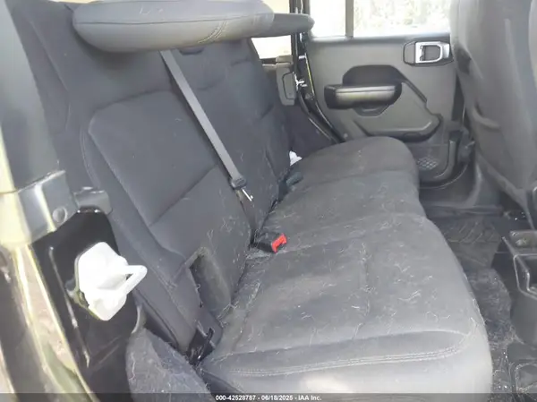 1C4HJXDGXKW677489 2019 JEEP WRANGLER - Image 8