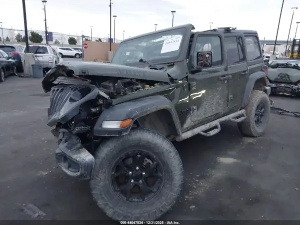 1C4HJXDM8MW623357 2021 JEEP WRANGLER - Image 2