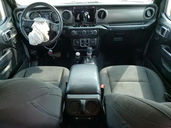 1C4HJXDN0KW609815 2019 JEEP WRANGLER - Image 8