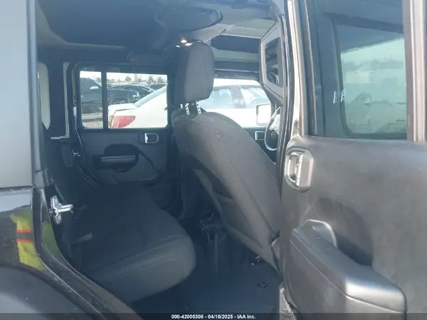 1C4HJXDN0MW636466 2021 JEEP WRANGLER - Image 8