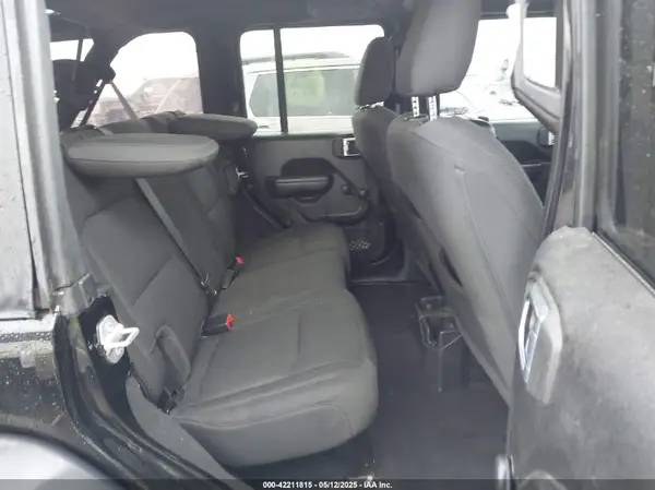 1C4HJXDN0MW678801 2021 JEEP WRANGLER - Image 8
