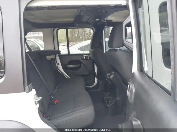 1C4HJXDN3JW142453 2018 JEEP WRANGLER - Image 8