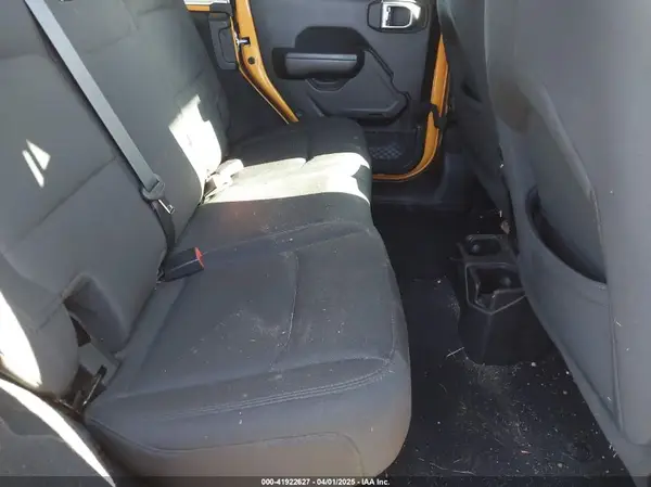 1C4HJXDN3MW650748 2021 JEEP WRANGLER - Image 8