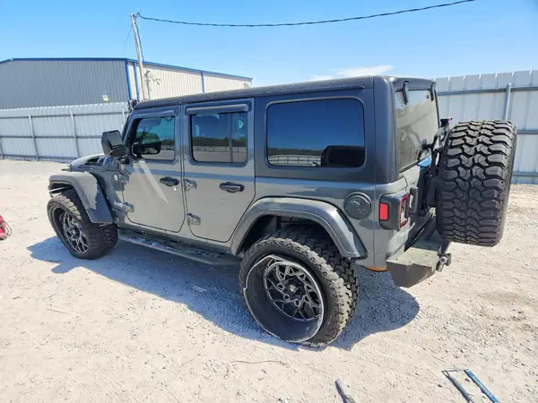 1C4HJXDN6JW223267 2018 JEEP WRANGLER - Image 2