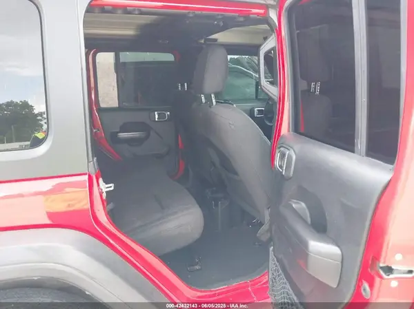 1C4HJXDN6KW639739 2019 JEEP WRANGLER - Image 8