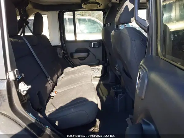 1C4HJXDN6KW686480 2019 JEEP WRANGLER - Image 8