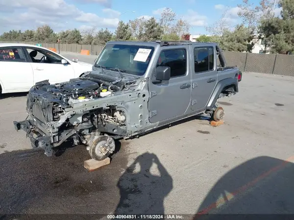 1C4HJXDN6KW689525 2019 JEEP WRANGLER - Image 2