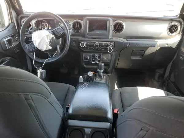 1C4HJXDN6MW590786 2021 JEEP WRANGLER - Image 8