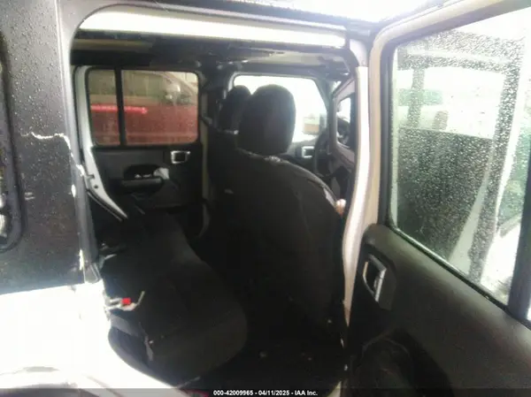 1C4HJXDN6MW616741 2021 JEEP WRANGLER - Image 8