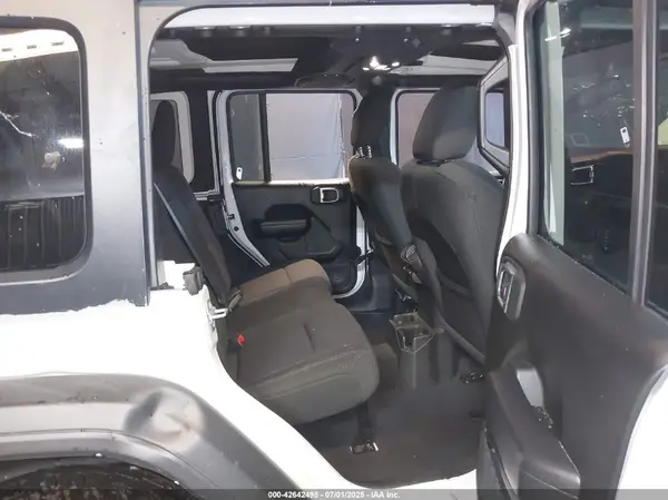 1C4HJXDN6MW856999 2021 JEEP WRANGLER - Image 8