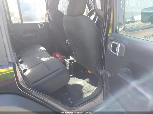 1C4HJXDN7JW241275 2018 JEEP WRANGLER - Image 8