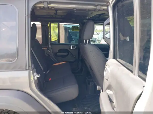 1C4HJXDN7LW120040 2020 JEEP WRANGLER - Image 8