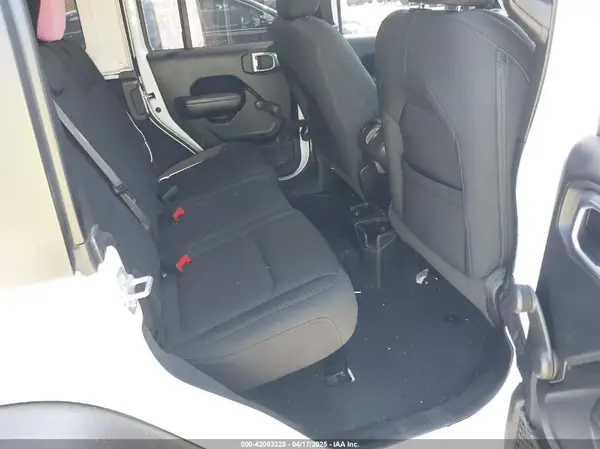 1C4HJXDN7MW506345 2021 JEEP WRANGLER - Image 8